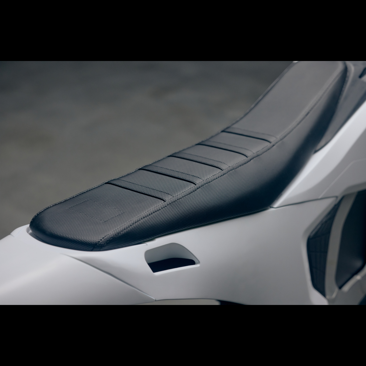 Bonnell 805 Electric Motorcycle - Coming December 2026 - Pre Order Only