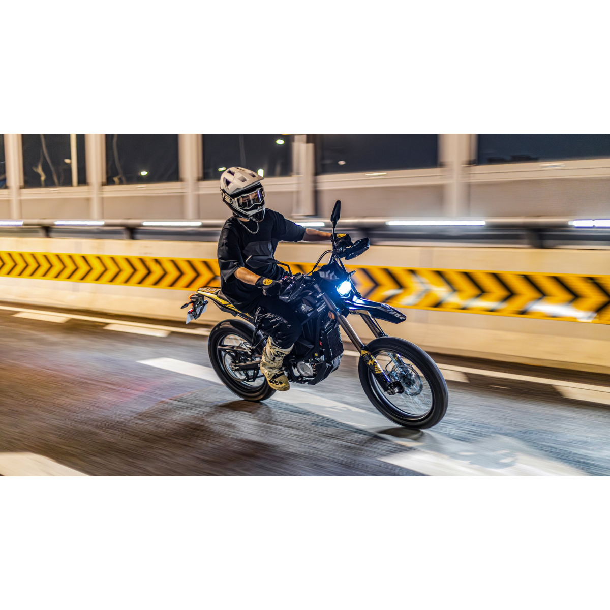 SUR-RON ULTRA BEE T HP 2025 ADR APPROVED ROAD LEGAL