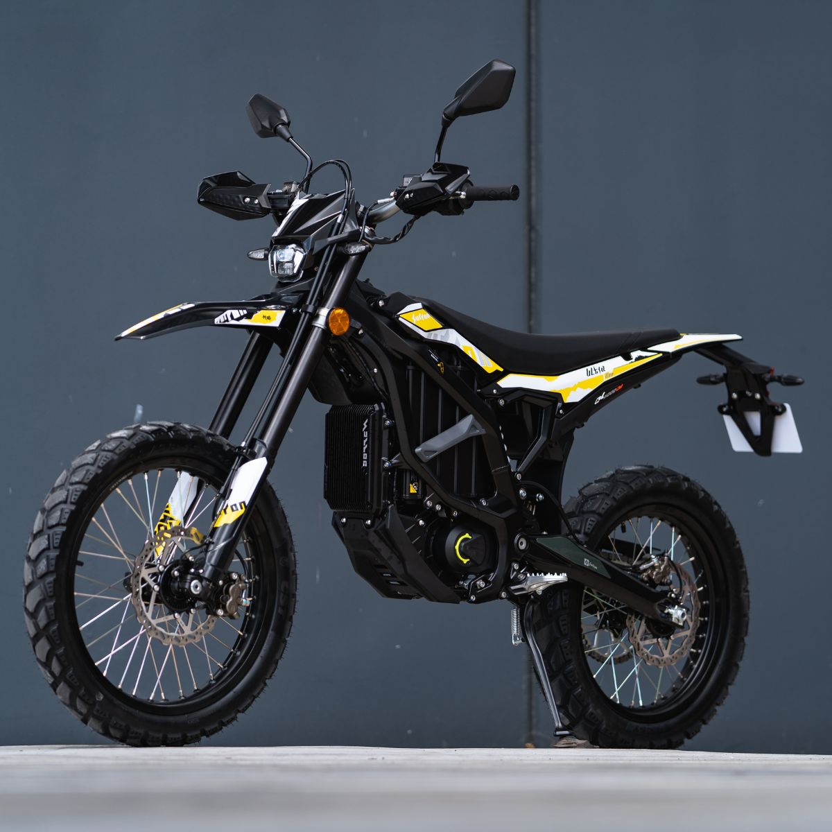 SUR-RON Ultra Bee R 2025 Road Legal Edition