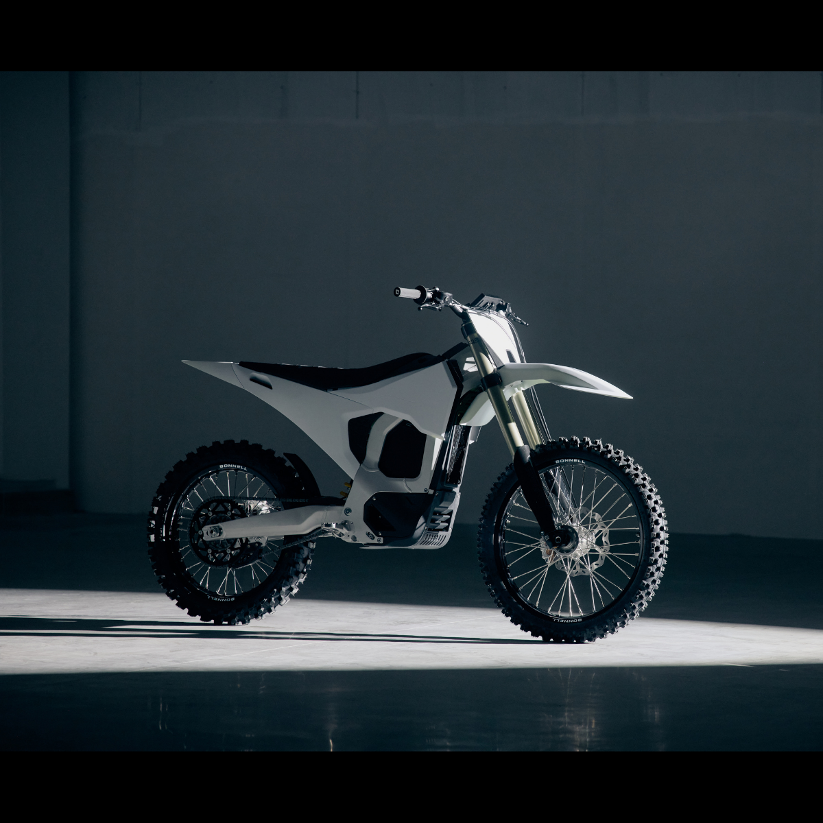 Bonnell 805 Electric Motorcycle - Coming December 2026 - Pre Order Only