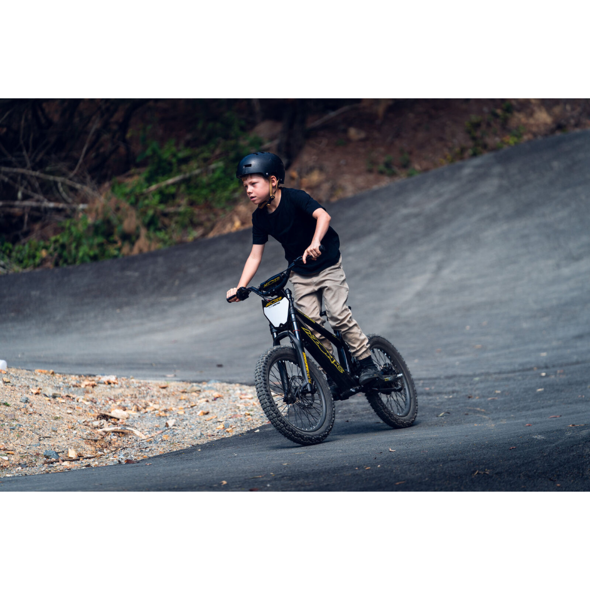 Azonic Flow 20inch Electric Balance Bike - Pre Order - EazyBikesAustralia