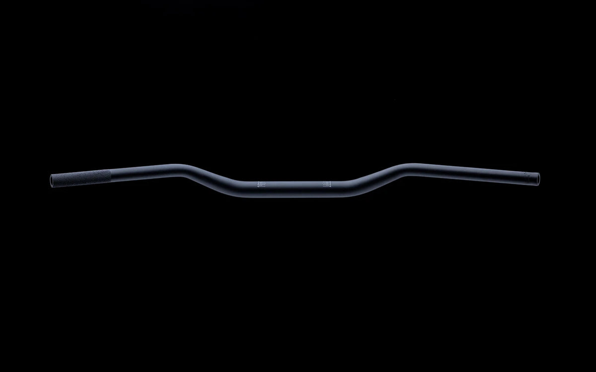Handlebar 7075 T6 28,6mm Black - Stark MX 1.0